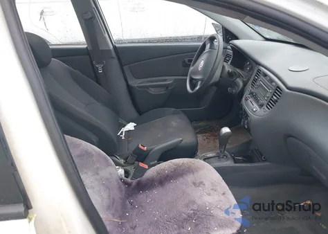 2007 Kia Rio Lx z USA, uszkodzony, nr VIN KNADE123676238603